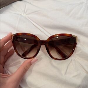 Chloe Tortoiseshell Oversized Women's Sunglasses - Brown Lenses